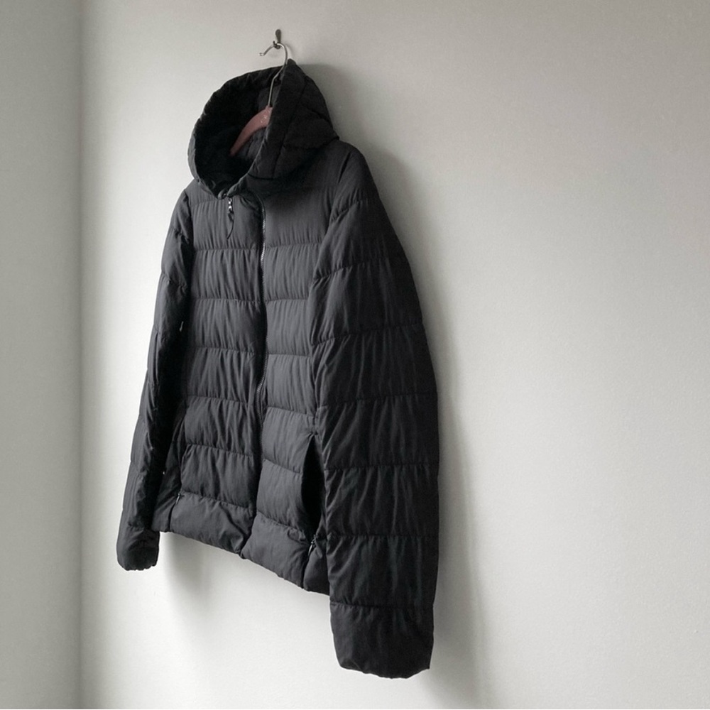 Uniqlo Black Puffer Jacket - Picture 7 of 14
